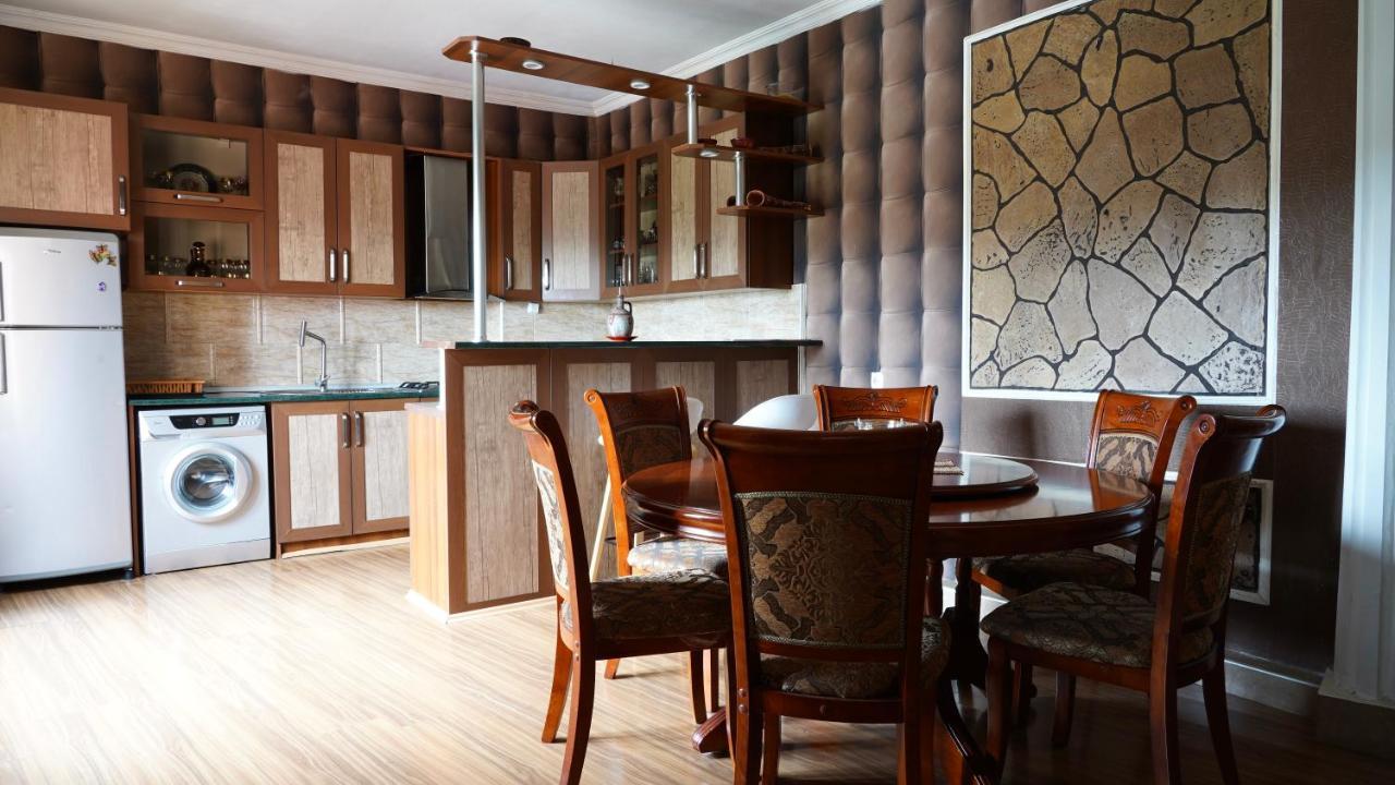 Apartment Shafi 8 Tbilisi Eksteriør billede