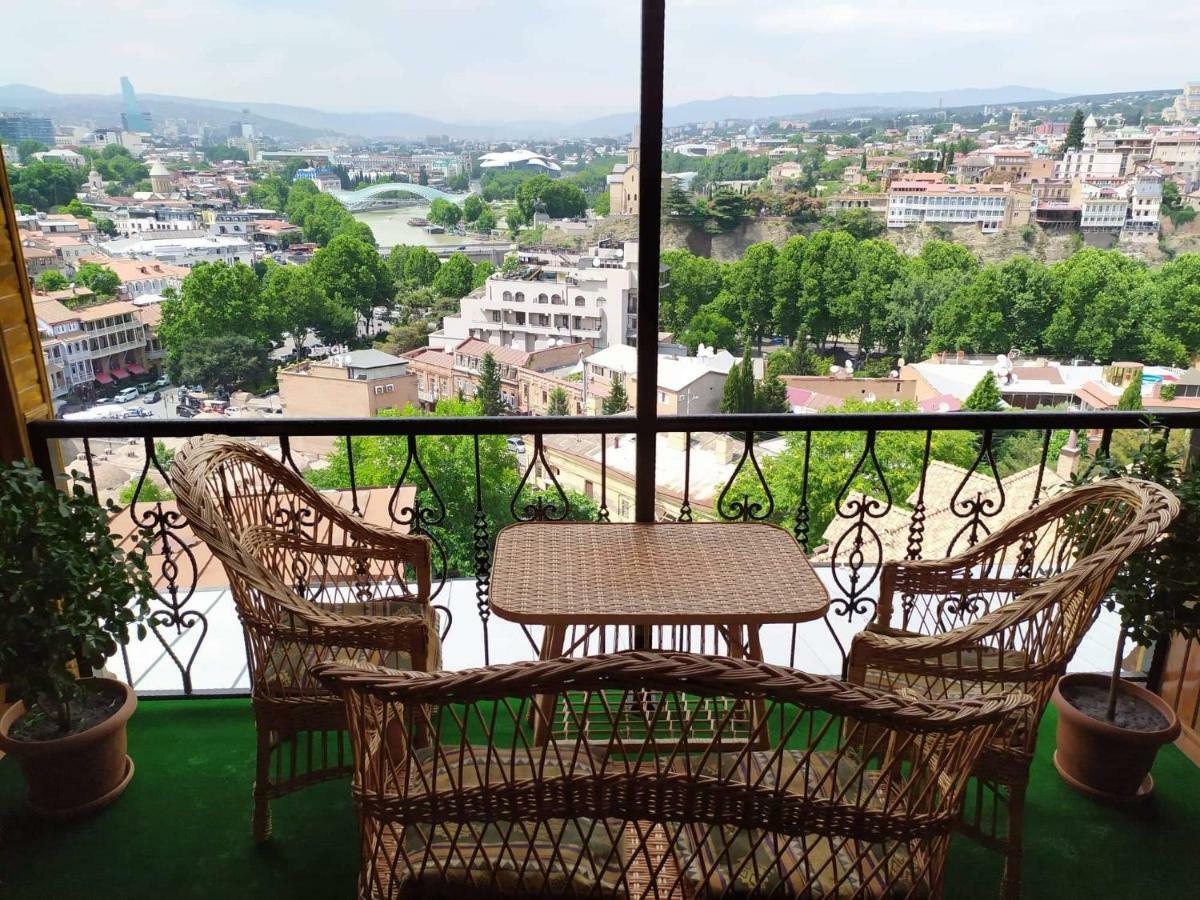 Apartment Shafi 8 Tbilisi Eksteriør billede