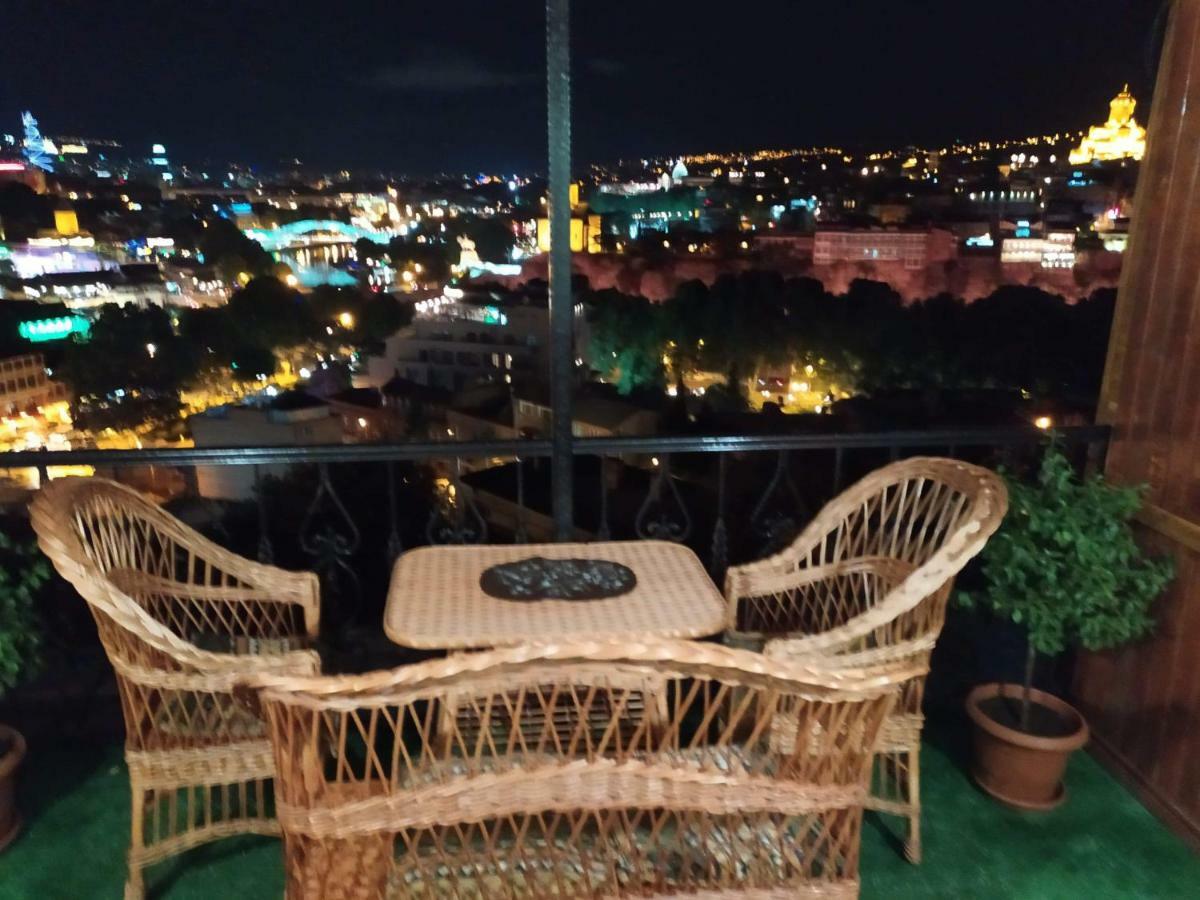 Apartment Shafi 8 Tbilisi Eksteriør billede